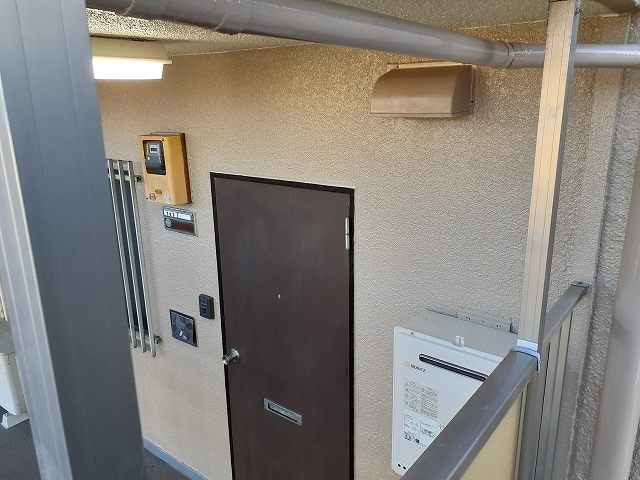 上尾市の外壁塗装・さいたま市の外壁塗装・板橋区の外壁塗装・防水工事・外壁サイディング・屋根カバー工法施工事例【さいたま市・上尾市・板橋区の塗装工事・外装工事専門　ぬりまさ】
