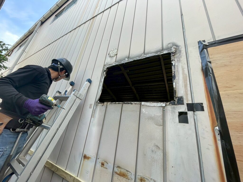 上尾市の外壁塗装・さいたま市の外壁塗装・板橋区の外壁塗装・防水工事・外壁サイディング・屋根カバー工法施工事例【さいたま市・上尾市・板橋区の塗装工事・外装工事専門　ぬりまさ】
