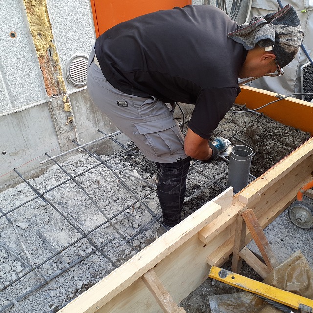 上尾市の外壁塗装・さいたま市の外壁塗装・板橋区の外壁塗装・防水工事・外壁サイディング・屋根カバー工法施工事例【さいたま市・上尾市・板橋区の塗装工事・外装工事専門　ぬりまさ】