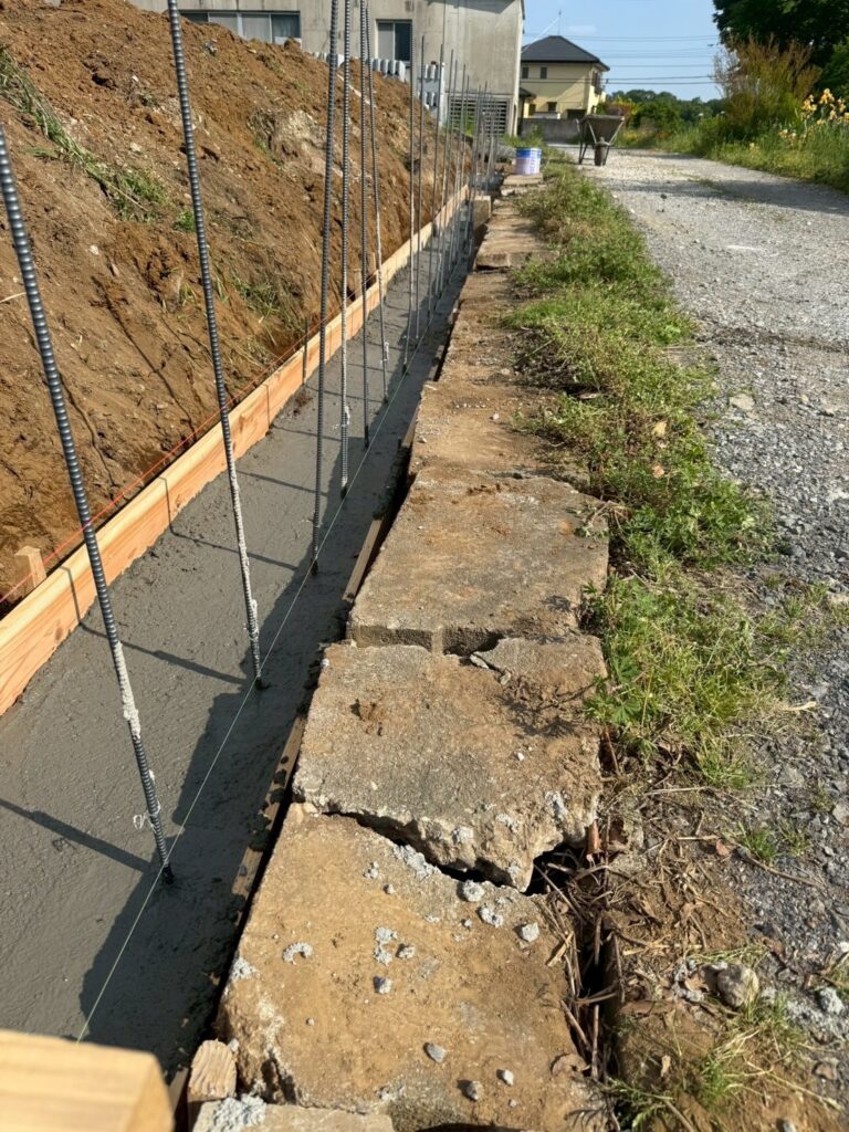 上尾市の外壁塗装・さいたま市の外壁塗装・板橋区の外壁塗装・防水工事・外壁サイディング・屋根カバー工法施工事例【さいたま市・上尾市・板橋区の塗装工事・外装工事専門　ぬりまさ】
