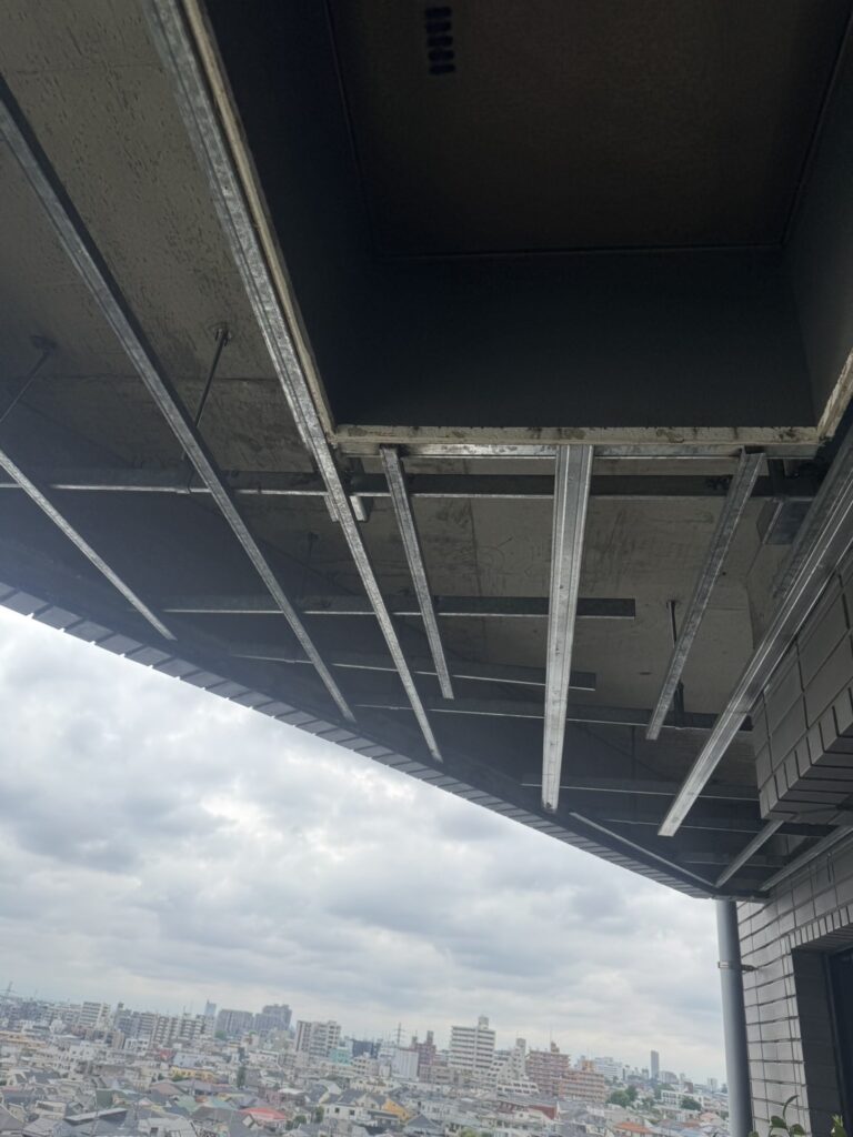 上尾市の外壁塗装・さいたま市の外壁塗装・板橋区の外壁塗装・防水工事・外壁サイディング・屋根カバー工法施工事例【さいたま市・上尾市・板橋区の塗装工事・外装工事専門　ぬりまさ】
