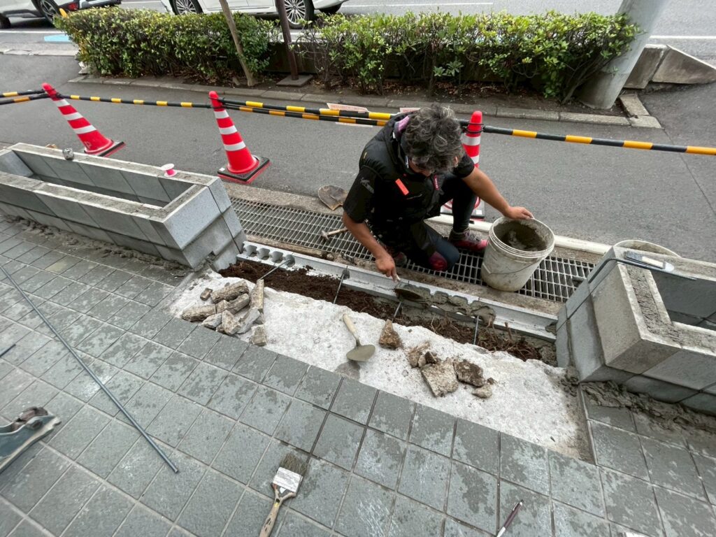 上尾市の外壁塗装・さいたま市の外壁塗装・板橋区の外壁塗装・防水工事・外壁サイディング・屋根カバー工法施工事例【さいたま市・上尾市・板橋区の塗装工事・外装工事専門　ぬりまさ】
